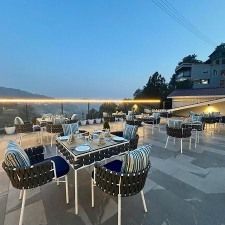 Arnisa Kasauli - A Boutique Hotel Buitenkant foto