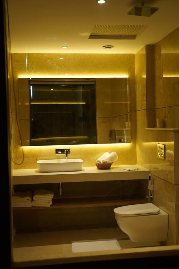 Arnisa Kasauli - A Boutique Hotel Buitenkant foto